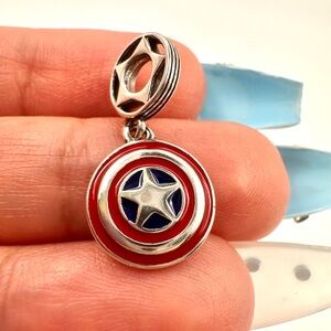 Pandora Marvel The Avengers Captain America Shield Dangle Charm